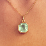 WHISPER OF LIGHT– 14 kt Gold Pendant Green Amethyst