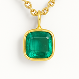 EMERALD RADIANCE Charm – 18K Gold