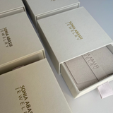 WHISPER OF LIGHT– 14 kt Gold Pendant Green Amethyst