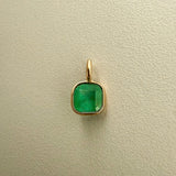 EMERALD RADIANCE – charm – 18 k gold