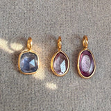 PINK SAPPHIRE – charm – 18 K gold