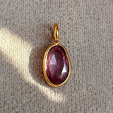 PINK SAPPHIRE – charm – 18 K gold